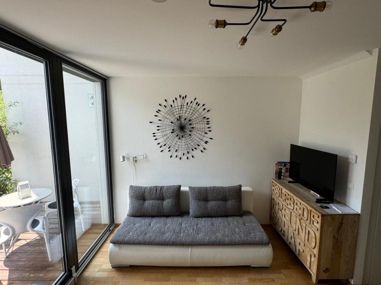 Cosy Splendor / City Center Грац Екстериор снимка